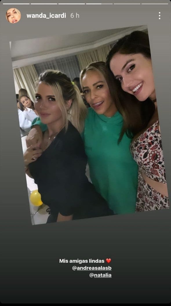 Natalia Barulich, Wanda Nara y Andrea Salas