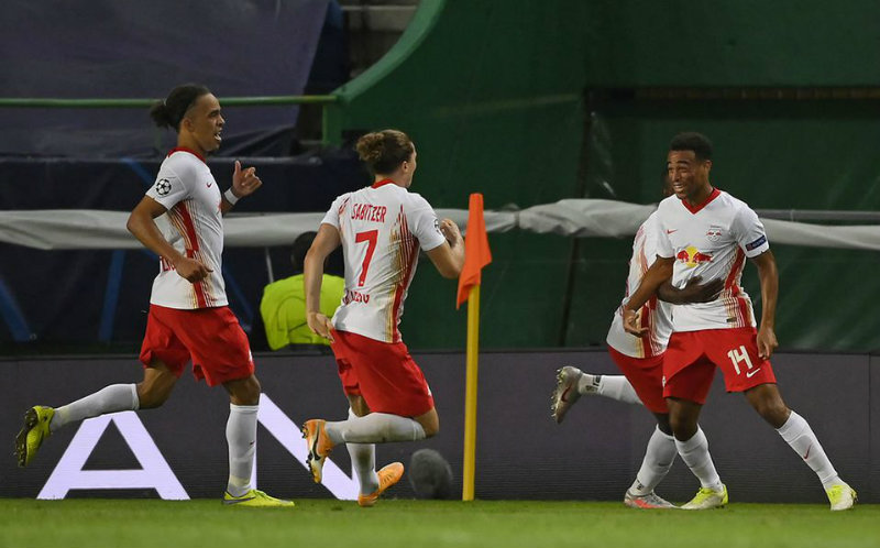 RB Leipzig en festejo de gol
