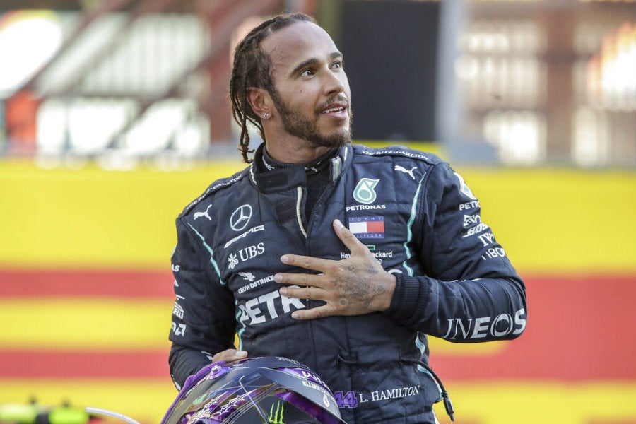 AP Lewis Hamilton ganó en el circuito de Mugello