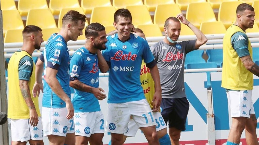 Jugadores del Napoli durante el partido 