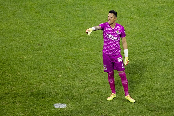 El portero durante el Clásico contra América 