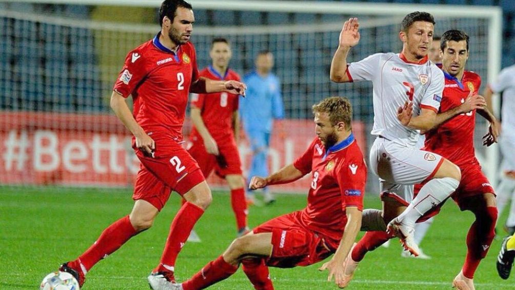 Varazdat Haroyan con la selección de Armenia