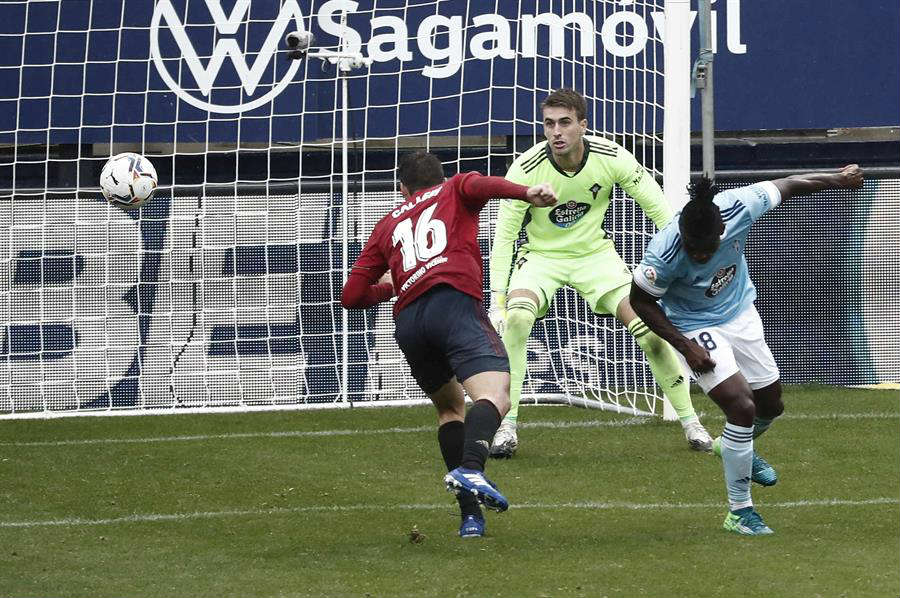 El cabezazo de Jonathan Calleri para el segundo gol del Osasuna