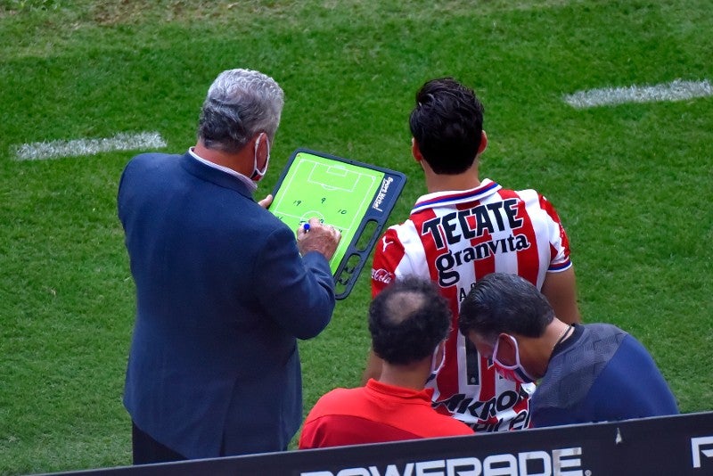 Vucetich durante un partido con Chivas