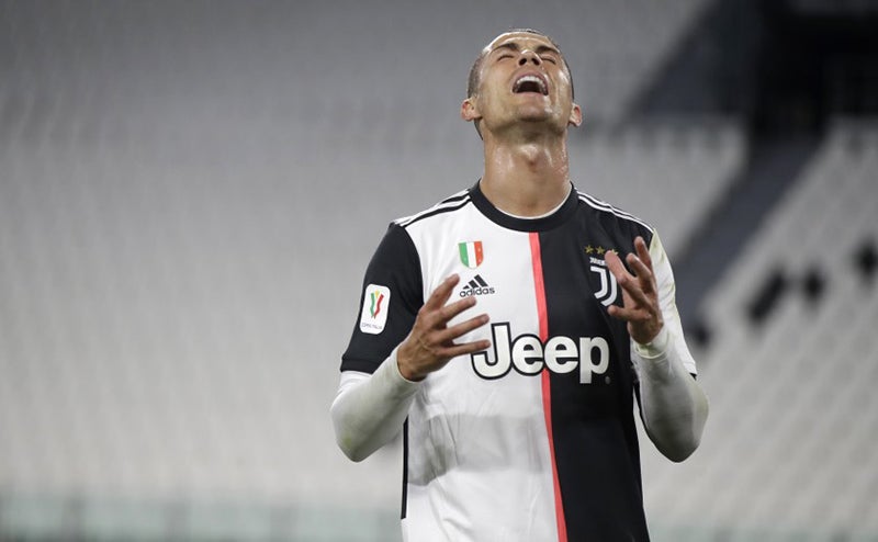 Cristiano Ronaldo durante un duelo con la Juventus 