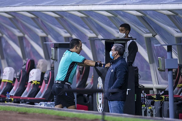 La cabina del VAR en un partido