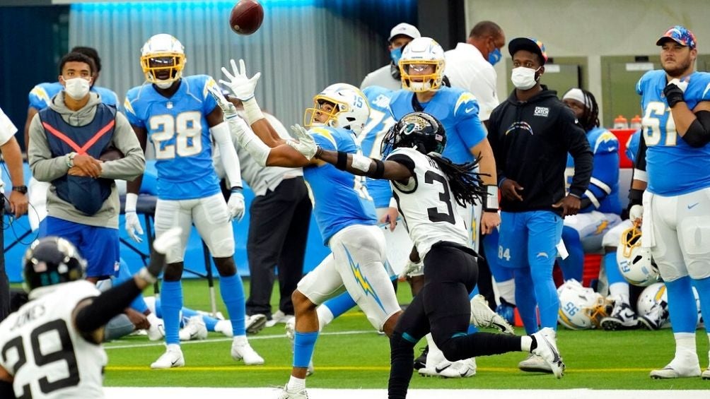 Chargers superaron a Jaguars 