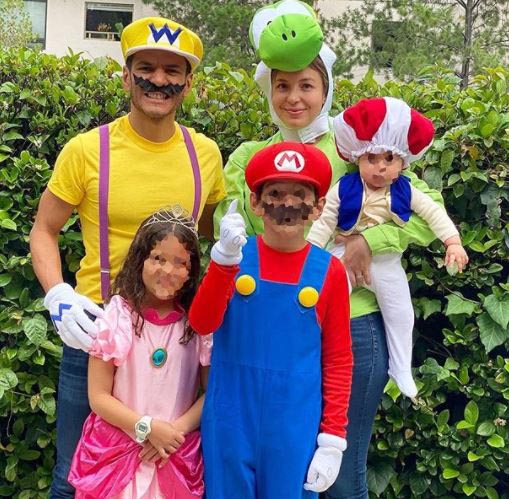Familia de Jimmy Lozano listos para el Halloween
