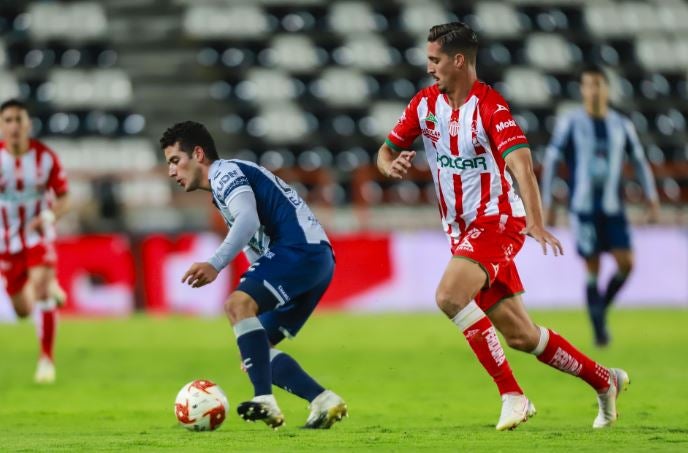 Acciones entre Pachuca y Necaxa