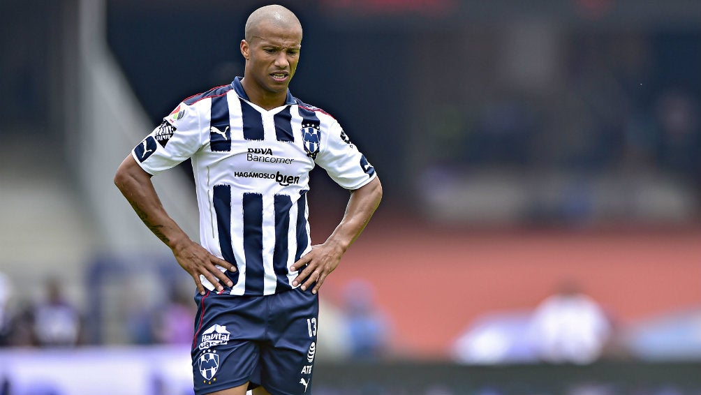 Carlos Sánchez como jugador de Rayados