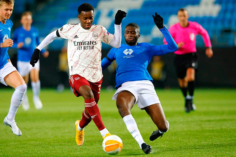 Eddie Nketiah en el duelo de Europa League 