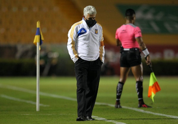 Tuca Ferretti, técnico de Tigres