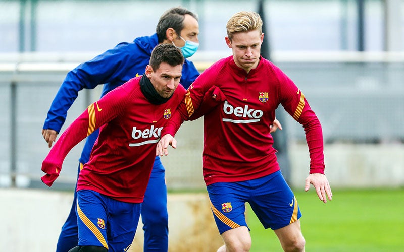 Messi y De Jong durante un entrenamiento 