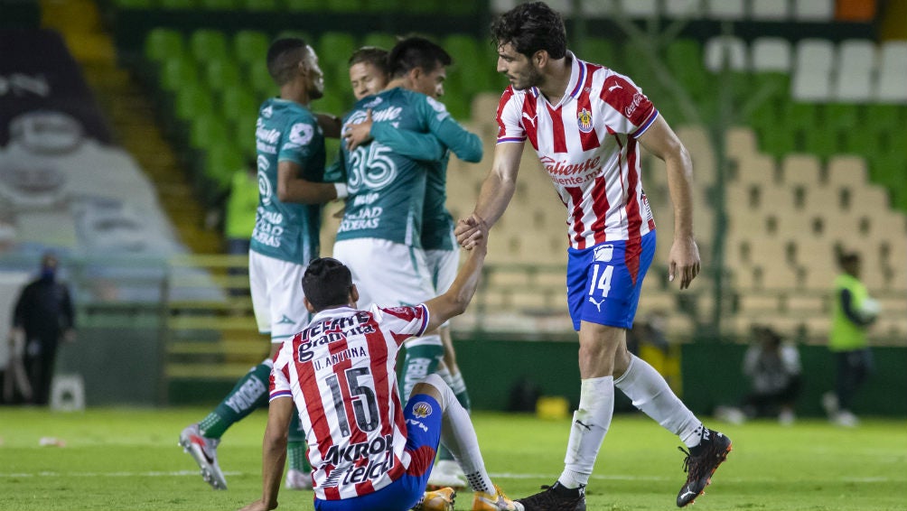 Antuna y Briseño tras la derrota ante León