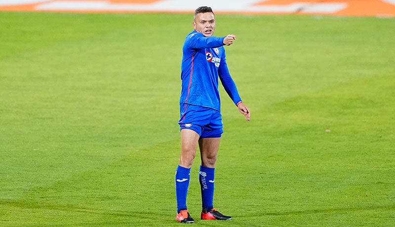 Jonathan 'Cabecita' Rodríguez durante la Vuelta vs Pumas 