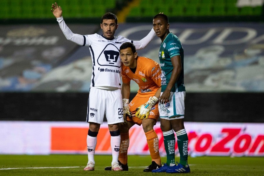 Rodolfo Cota en Final vs Pumas