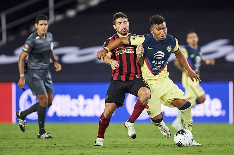 Roger Martínez durante el duelo ante Atlanta United 