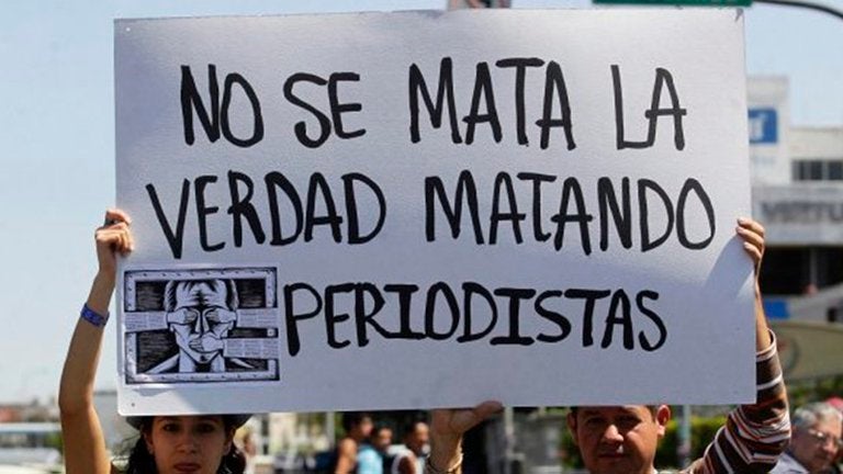 Marcha ante la muerte de periodistas 