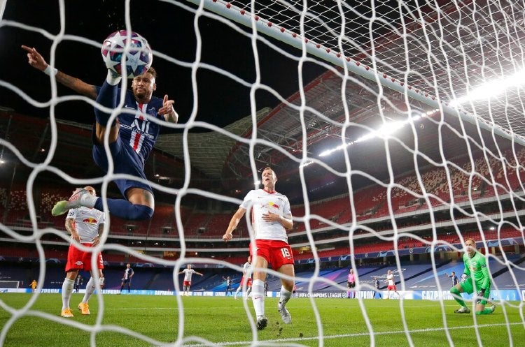 Neymar durante un partido con el PSG