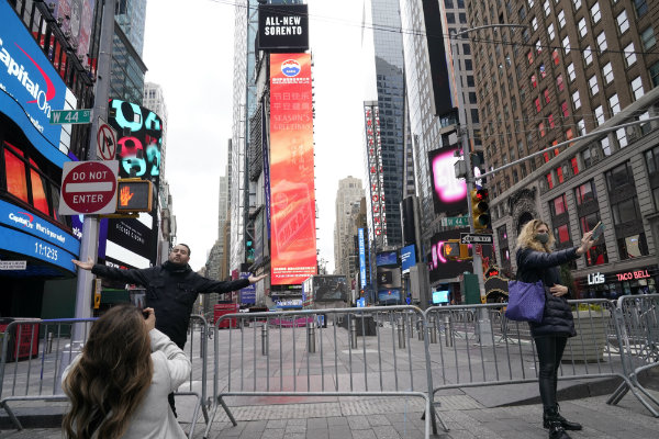 Times Square en Nueva York  durante la contingencia