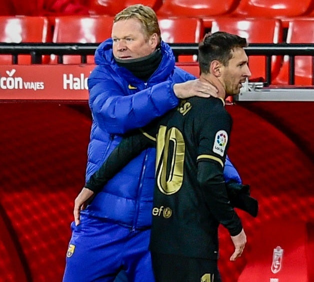 Koeman y Lionel Messi en un partido del Barcelona