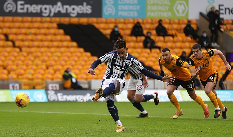 Matheus Pereira durante uno de sus goles ante Wolves 