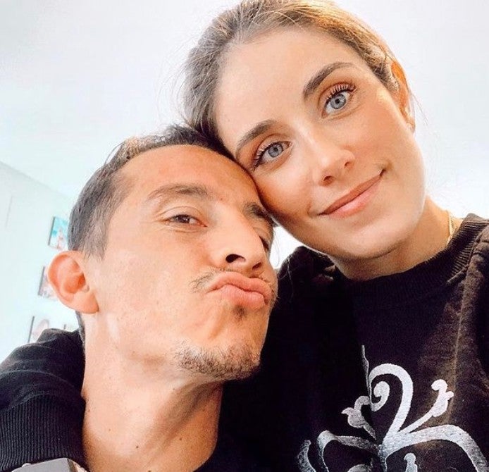Sandra de la Vega, esposa de Andrés Guardado, inauguró su canal de Youtube