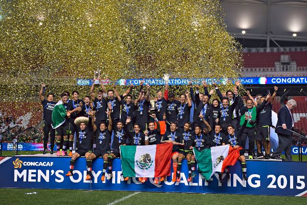 México celebrando el Preolímpico 2015