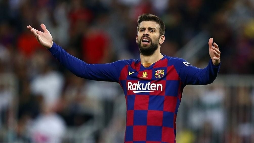 Piqué en un partido con el Barcelona 