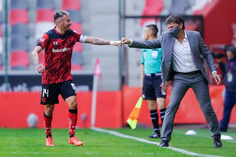 Cristante en festejo de gol