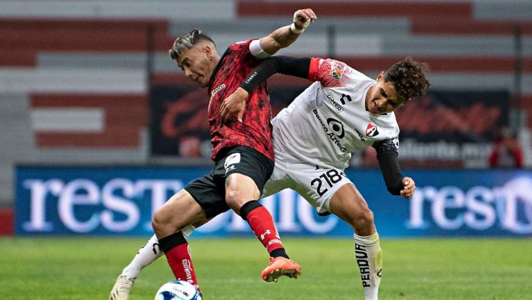 Acción en el Toluca vs Atlas