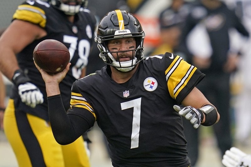 Ben Roethlisberger en un partido con los Steelers