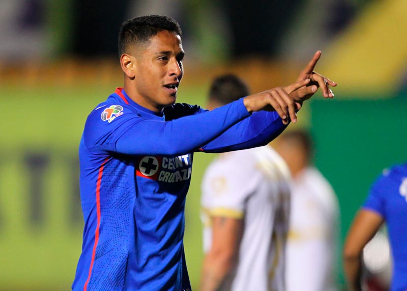 El centrocampista de La Máquina celebrando un gol