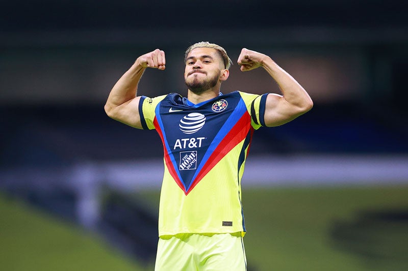 El delantero celebrando un gol con las Águilas