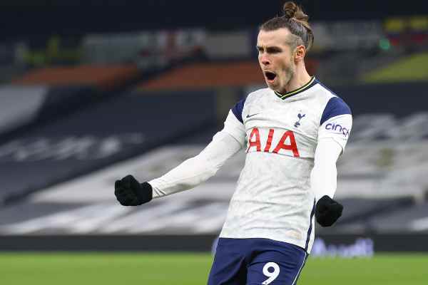 Gareth Bale en festejo con Tottenham