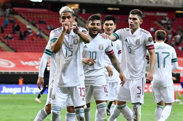 Jugadores del Tricolor en festejo