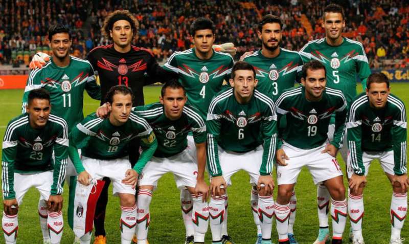 Playera de México Brasil 2014