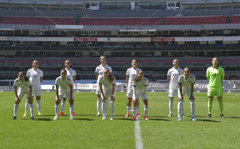 México Femenil previo a un partido