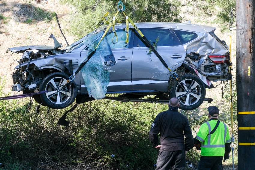 Camioneta de Woods tras el accidente