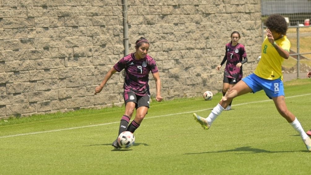 México cayó ante Brasil 