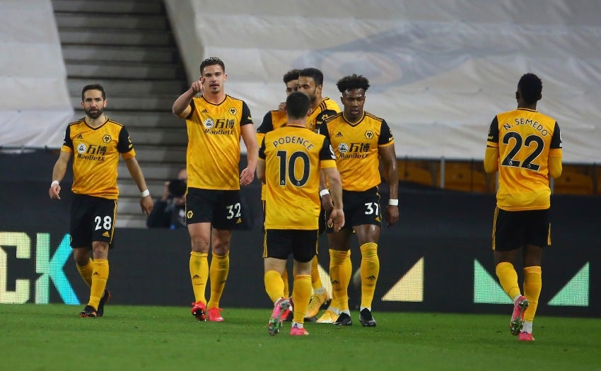 Jugadores del Wolverhampton festejando