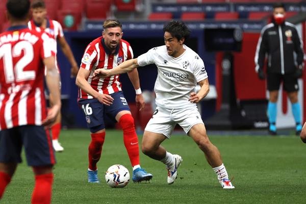 El mexicano en el partido del Atlético