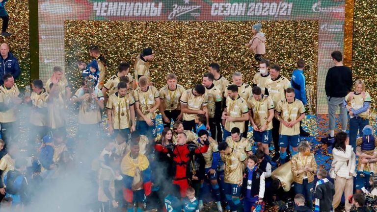 Zenit celebra el campeonato 