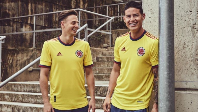 Nueva playera de Colombia de la marca Adidas