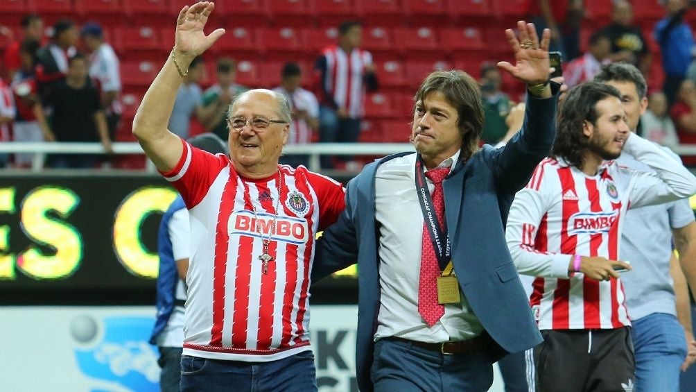 Almeyda junto a su padre 