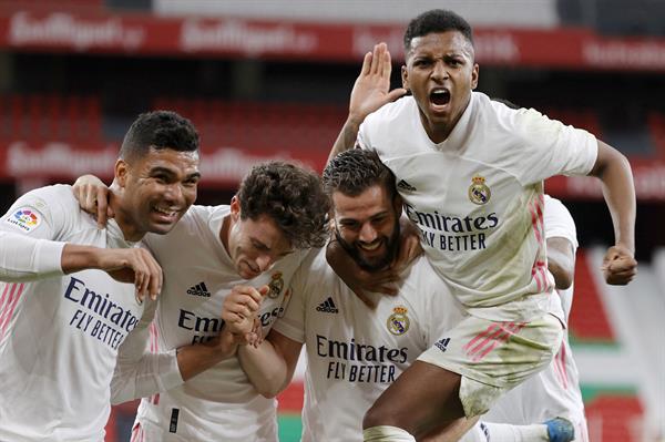 Jugadores del Real Madrid, en festejo de gol
