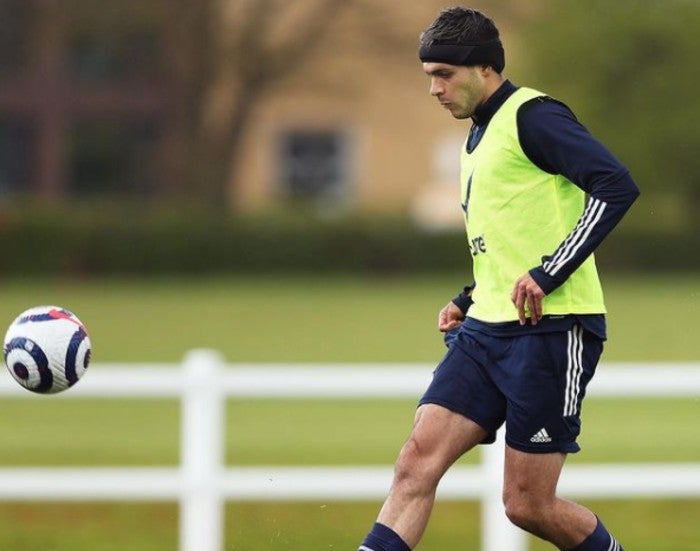 Raúl Jiménez durante un entrenamiento con Wolves 