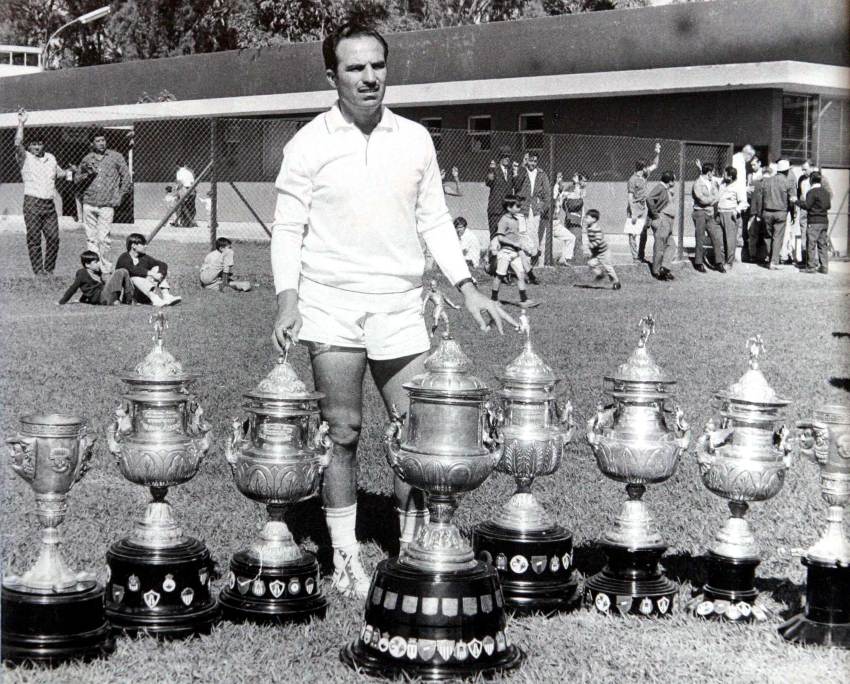 Javier de la Torre cuando era entrenador de las Chivas en la década de los 60