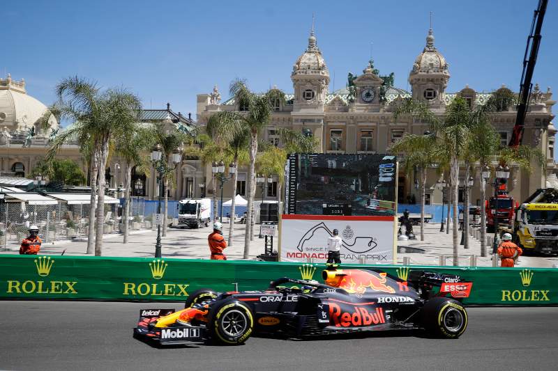 Checo Pérez en pista