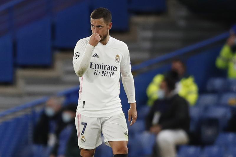 Hazard en partido con Real Madrid